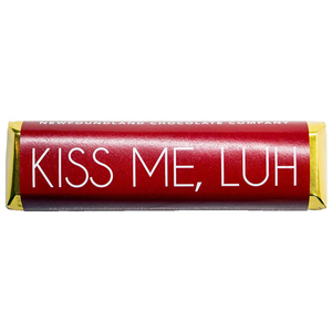 Kiss Me, Luh Love Bar